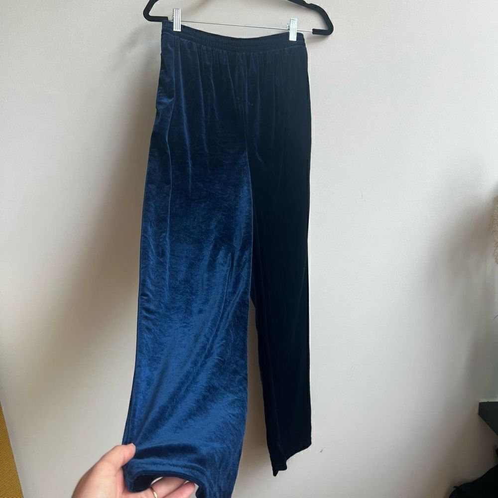 Impressions Women's Loungewear Velvet Pajama Loungewear Blue Size M